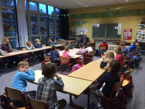 2016-11-25_bild_pm-vorlesetag_erich-kaestner-grundschule-1