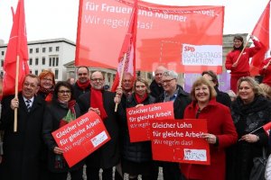 2016-03-18_Kundgebung Equal Pay Day in Berlin